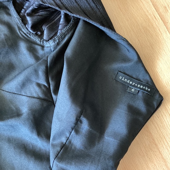 Cinder & Smoke little black dress - Picture 10 of 10